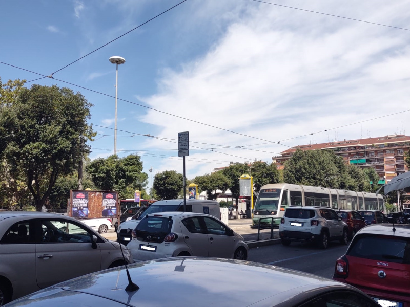 Tipologia Immobile: negozio Provincia: roma Comune: roma Località: flaminio Indirizzo: Piazza Antonio Mancini