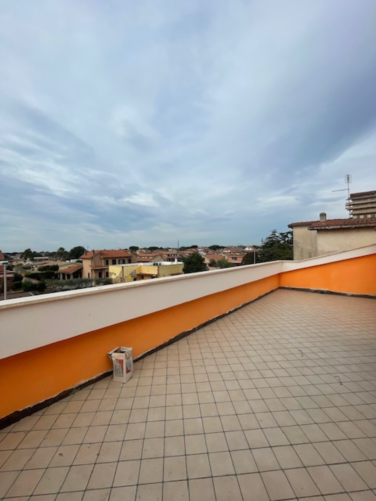 Tipologia Immobile: appartamento Provincia: roma Comune: ardea Località: tor san lorenzo Indirizzo: Via Legnano