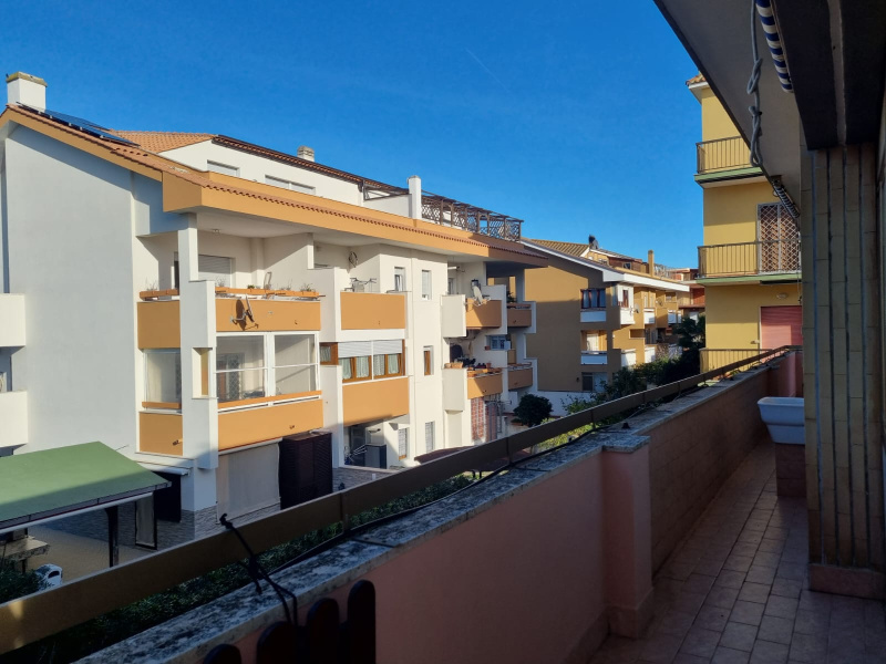 Tipologia Immobile: appartamento Provincia: roma Comune: pomezia Località: torvaianica centro Indirizzo: Via Rumenia