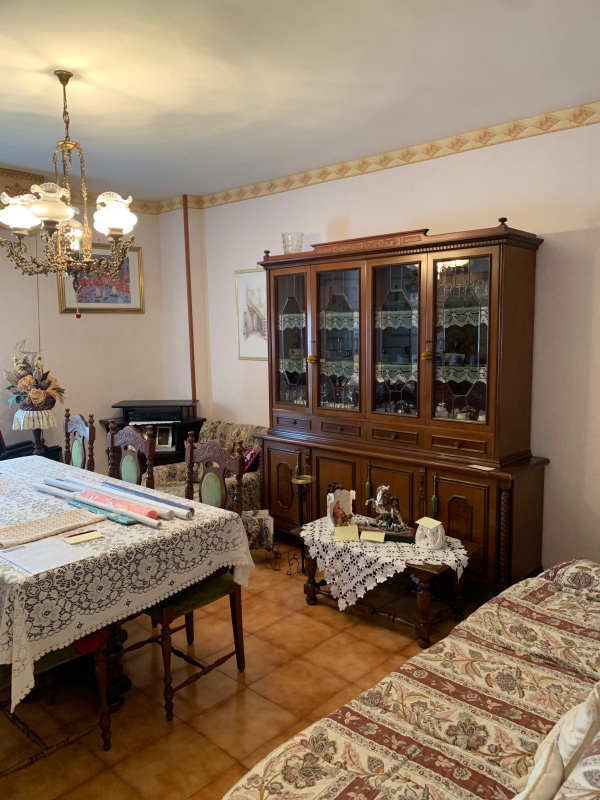 Tipologia Immobile: appartamento Provincia: roma Comune: roma Località: acilia Indirizzo: Via Vincenzo Petra
