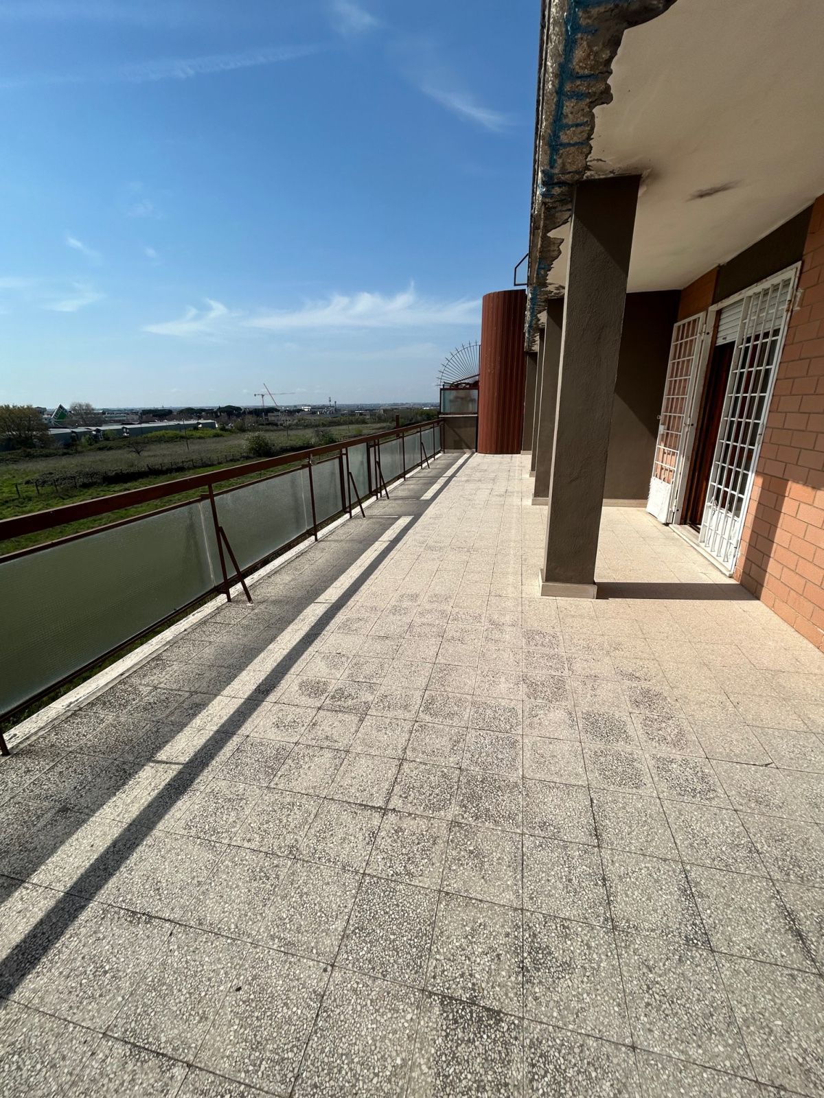 Tipologia Immobile: appartamento Provincia: roma Comune: roma Località: case rosse - sette camini Indirizzo: Via San Getullo