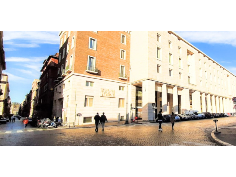 Tipologia Immobile: attività commerciale Provincia: roma Comune: roma Località: campitelli - centro storico Indirizzo: Via della Frezza