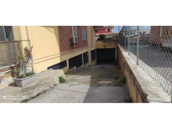 Tipologia Immobile: magazzino Provincia: roma Comune: pomezia Località:  Indirizzo: Lungomare delle Sirene