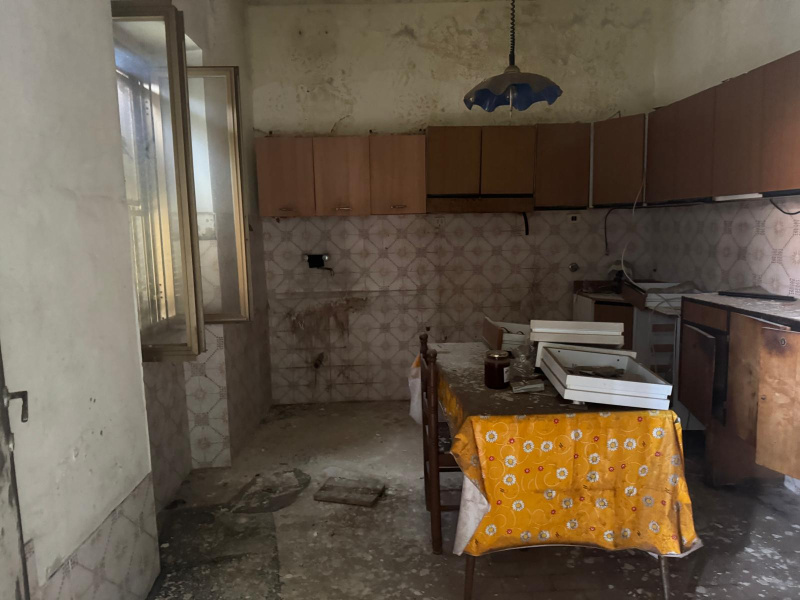 Tipologia Immobile: rustico/casale Provincia: roma Comune: anzio Località: lido dei pini Indirizzo: Via Giuseppe Verdi