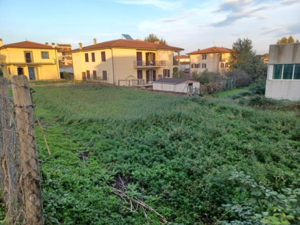 Tipologia Immobile: terreno edificabile Provincia: viterbo Comune: bassano romano Località:  Indirizzo: Via Aldo Moro