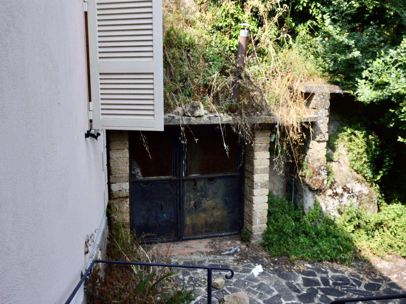 Tipologia Immobile: villa / indipendente / semi indipendente Provincia: roma Comune: bracciano Località: vigna di valle Indirizzo: Via delle Grotte