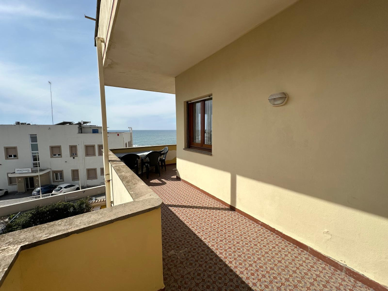 Tipologia Immobile: appartamento Provincia: roma Comune: anzio Località: lavinio mare Indirizzo: Passeggiata Delle Sirene