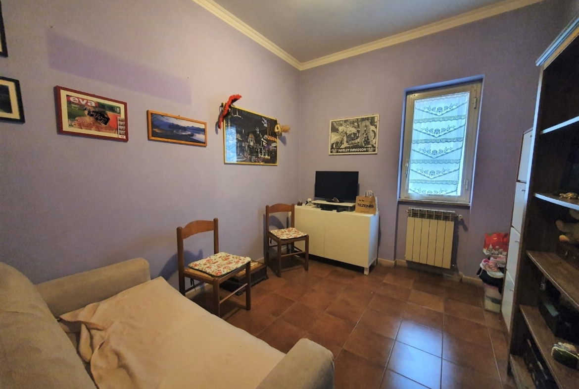 Tipologia Immobile: appartamento Provincia: roma Comune: castelnuovo di porto Località:  Indirizzo: via fabbrianesi