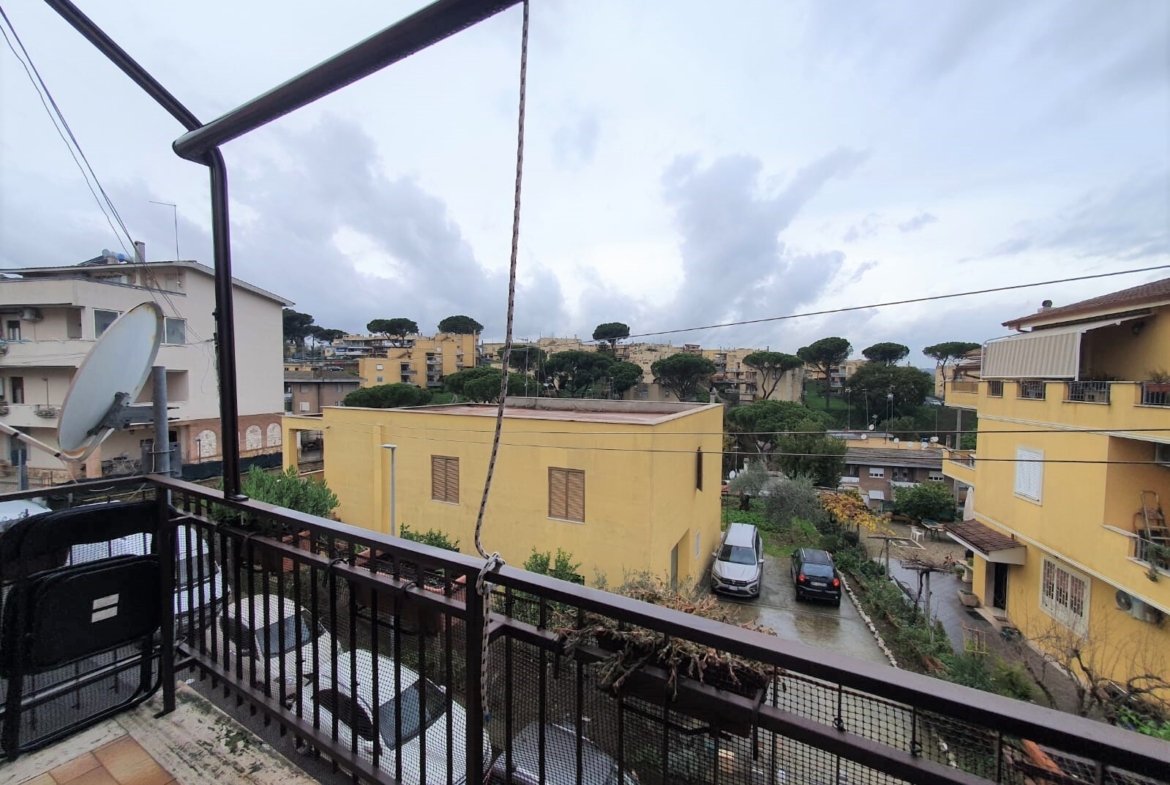 Tipologia Immobile: appartamento Provincia: roma Comune: castelnuovo di porto Località:  Indirizzo: via fabbrianesi