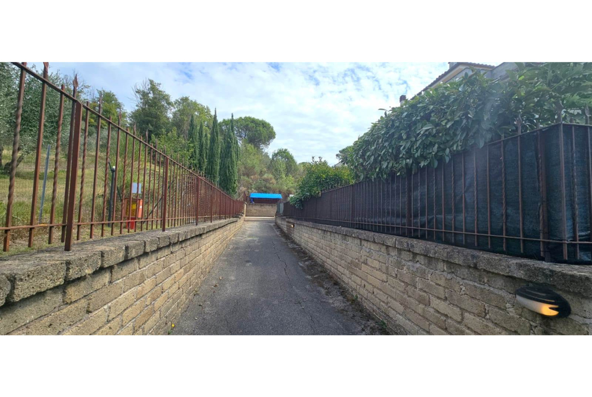 Tipologia Immobile: appartamento Provincia: roma Comune: fiano romano Località:  Indirizzo: Via del Laghetto