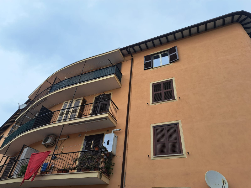 Tipologia Immobile: appartamento Provincia: roma Comune: genzano di roma Località:  Indirizzo: Via dei Mille