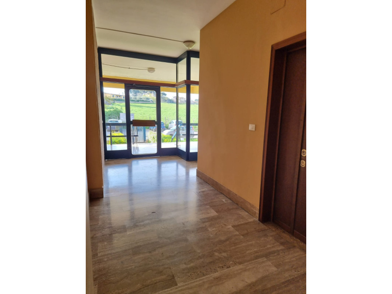 Tipologia Immobile: appartamento Provincia: roma Comune: guidonia montecelio Località: albuccione Indirizzo: Via della Costellazione