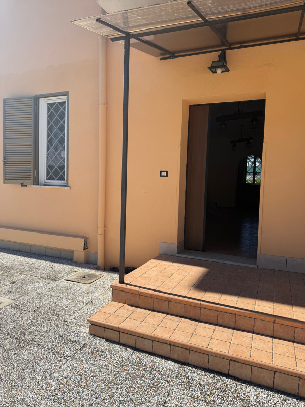Tipologia Immobile: appartamento Provincia: roma Comune: roma Località: la giustiniana - la storta Indirizzo: Via Bassano Romano