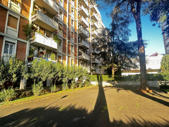 Tipologia Immobile: appartamento Provincia: roma Comune: roma Località: pietralata Indirizzo: Via di Pietralata
