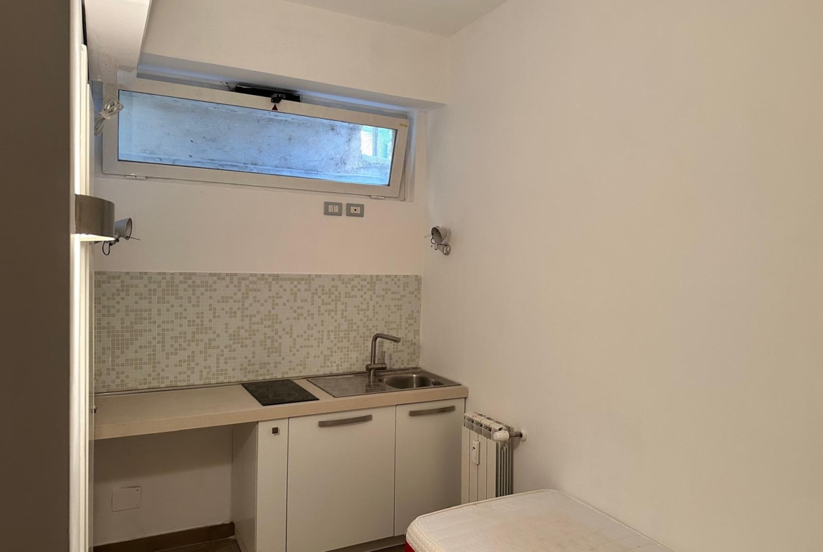 Tipologia Immobile: appartamento Provincia: roma Comune: roma Località: cassia Indirizzo: Via Gradoli