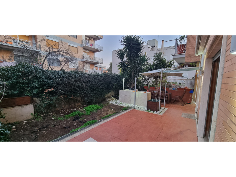 Tipologia Immobile: appartamento Provincia: roma Comune: roma Località: casetta mattei Indirizzo: Via Vincenzo Vela