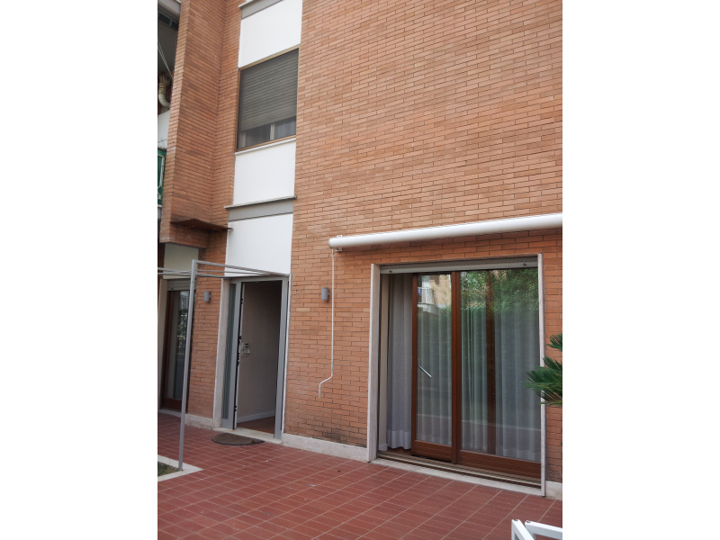 Tipologia Immobile: appartamento Provincia: roma Comune: roma Località: casetta mattei Indirizzo: Via Vincenzo Vela