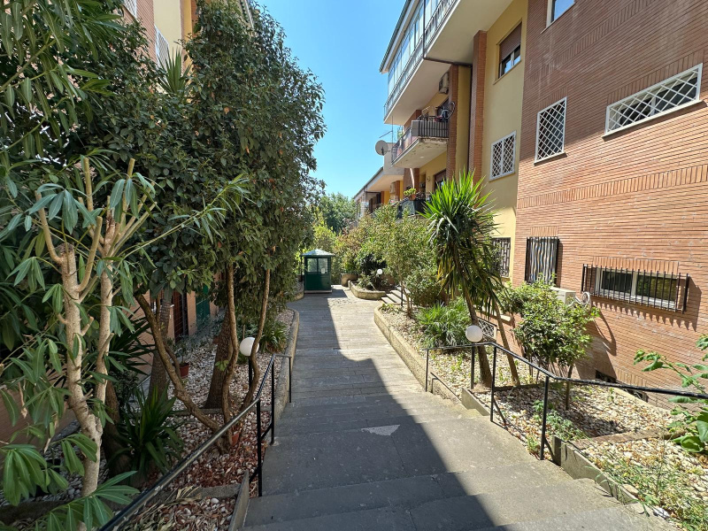 Tipologia Immobile: appartamento Provincia: roma Comune: roma Località: grottarossa - tomba di nerone Indirizzo: Via Gradoli