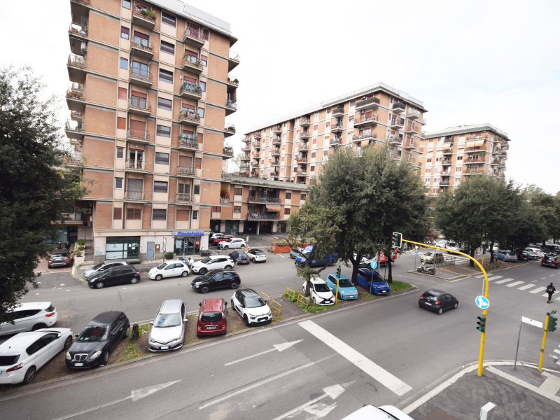 Tipologia Immobile: appartamento Provincia: roma Comune: roma Località:  Indirizzo: Via Quirino Majorana