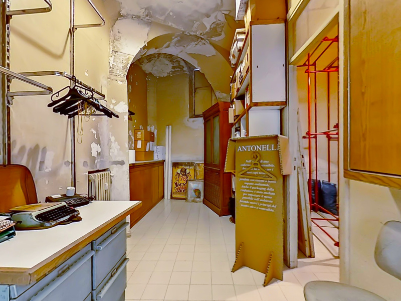 Tipologia Immobile: appartamento uso ufficio Provincia: roma Comune: roma Località: campitelli - centro storico Indirizzo: Via del Tempio