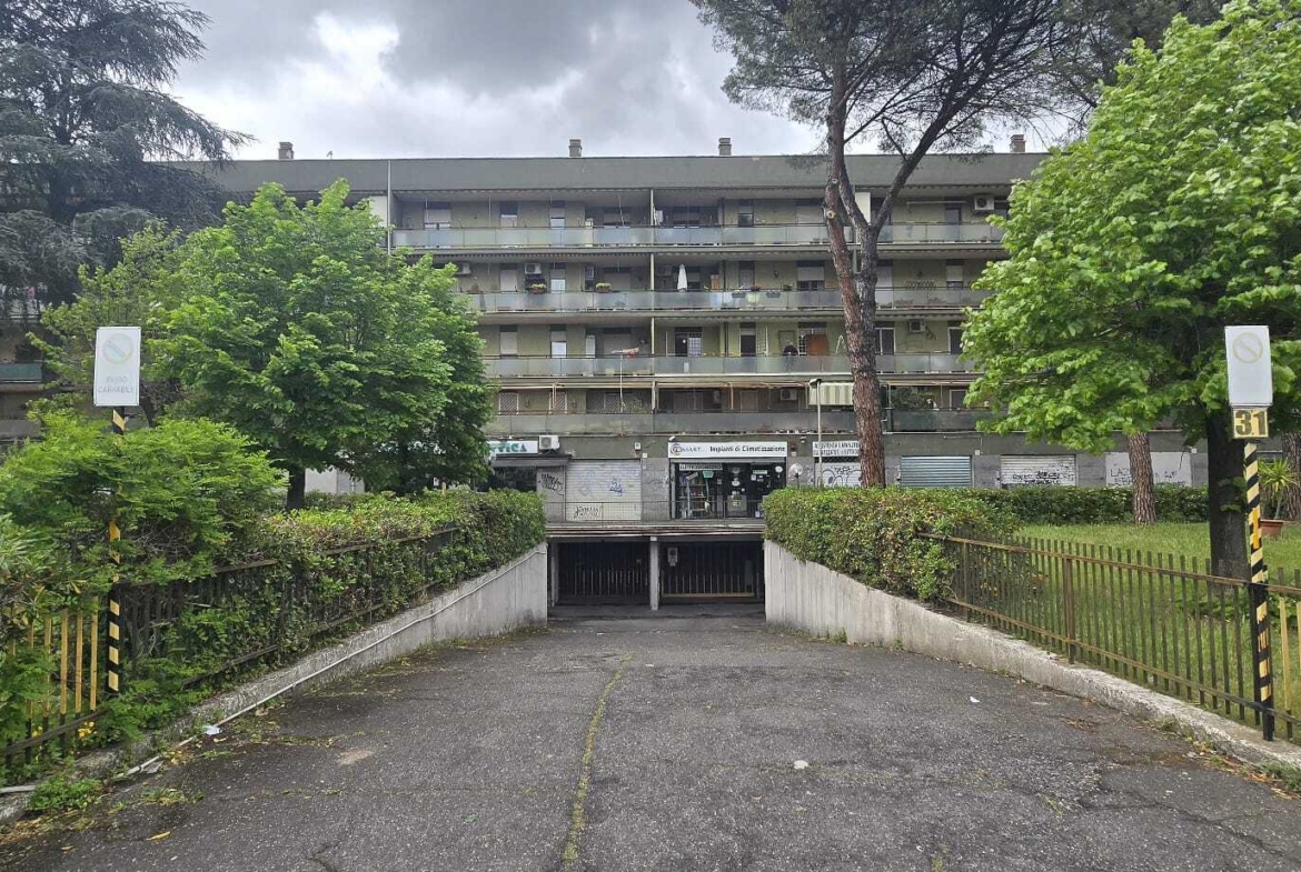 Tipologia Immobile: locale commerciale / negozio Provincia: roma Comune: roma Località: torre gaia - torrenova Indirizzo: Via Francesco Merlini