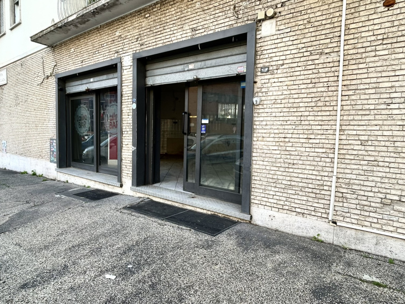 Tipologia Immobile: locale commerciale / negozio Provincia: roma Comune: roma Località: prati Indirizzo: Via Teulada