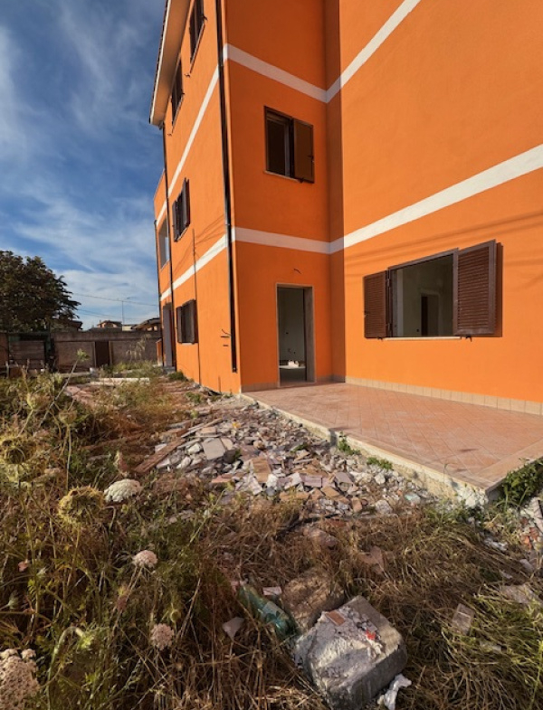 Tipologia Immobile: appartamento Provincia: roma Comune: ardea Località: nuova florida Indirizzo: Via Legnano