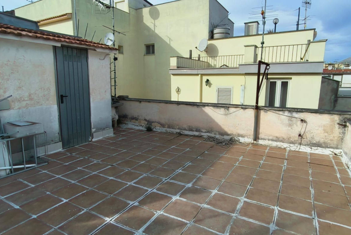 Tipologia Immobile: appartamento Provincia: latina Comune: gaeta Località:  Indirizzo: Via dell'Indipendenza