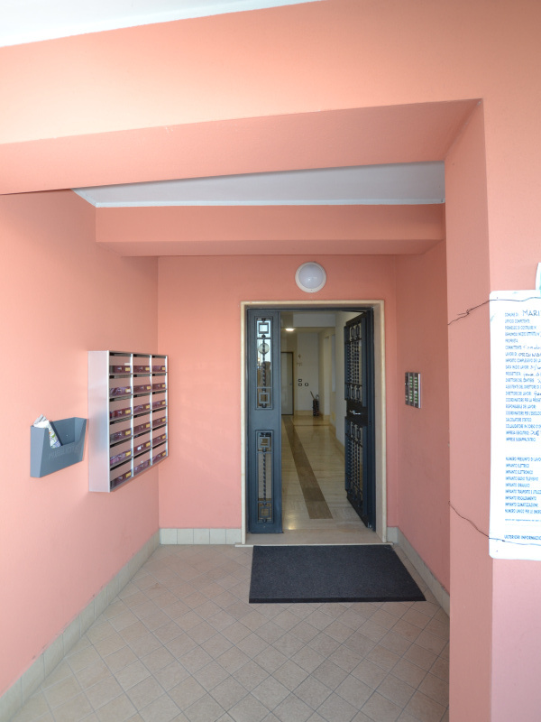 Tipologia Immobile: appartamento Provincia: roma Comune: marino Località: santa maria delle mole Indirizzo: Via Aldo Moro