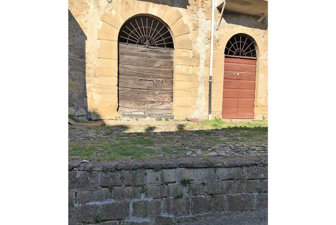 Tipologia Immobile: appartamento Provincia: viterbo Comune: onano Località:  Indirizzo: Via Camillo Benso di Cavour