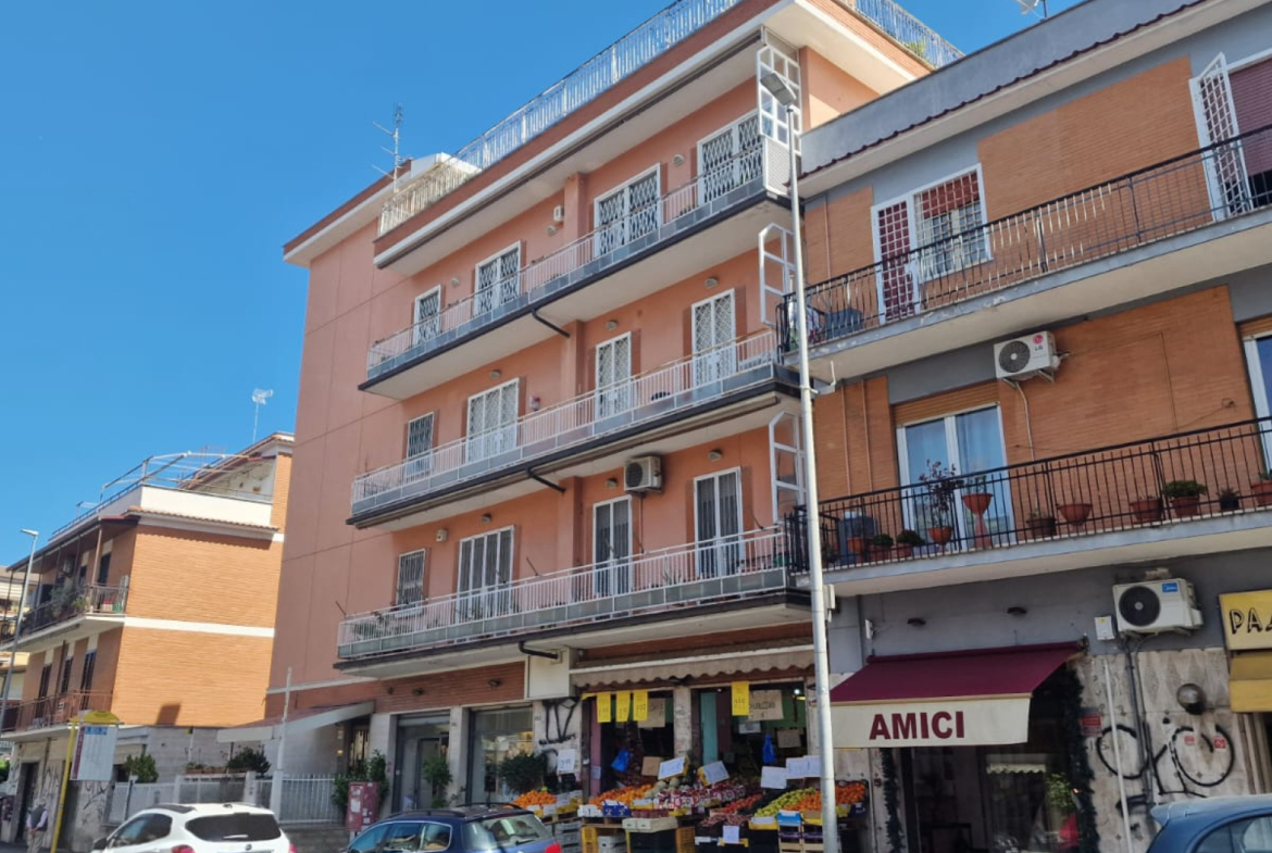 Tipologia Immobile: appartamento Provincia: roma Comune: roma Località: nuovo salario Indirizzo: Via Radicofani