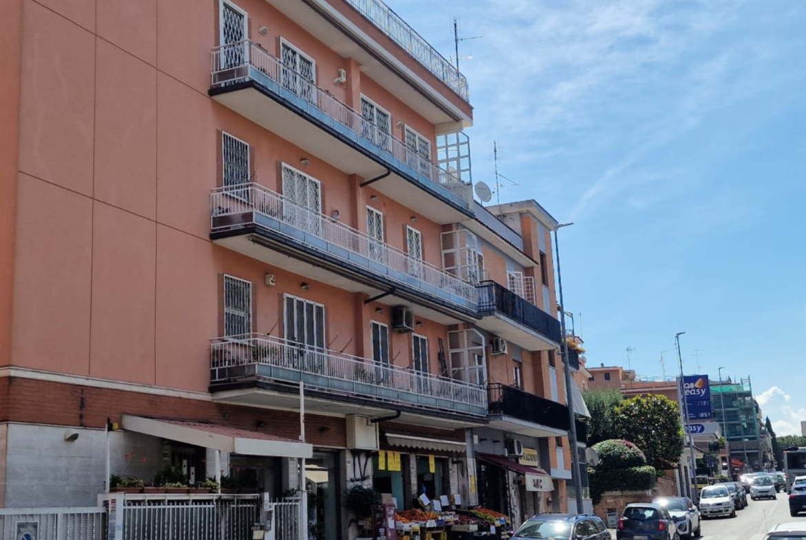 Tipologia Immobile: appartamento Provincia: roma Comune: roma Località: nuovo salario Indirizzo: Via Radicofani