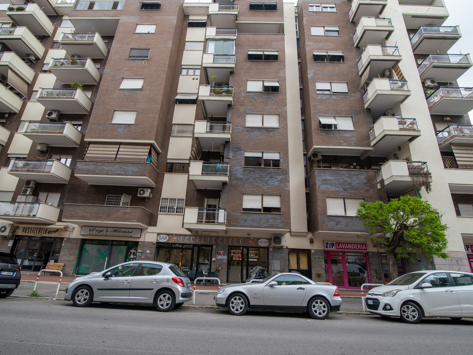 Tipologia Immobile: appartamento Provincia: roma Comune: roma Località: romanina Indirizzo: Via Giuseppe Saredo