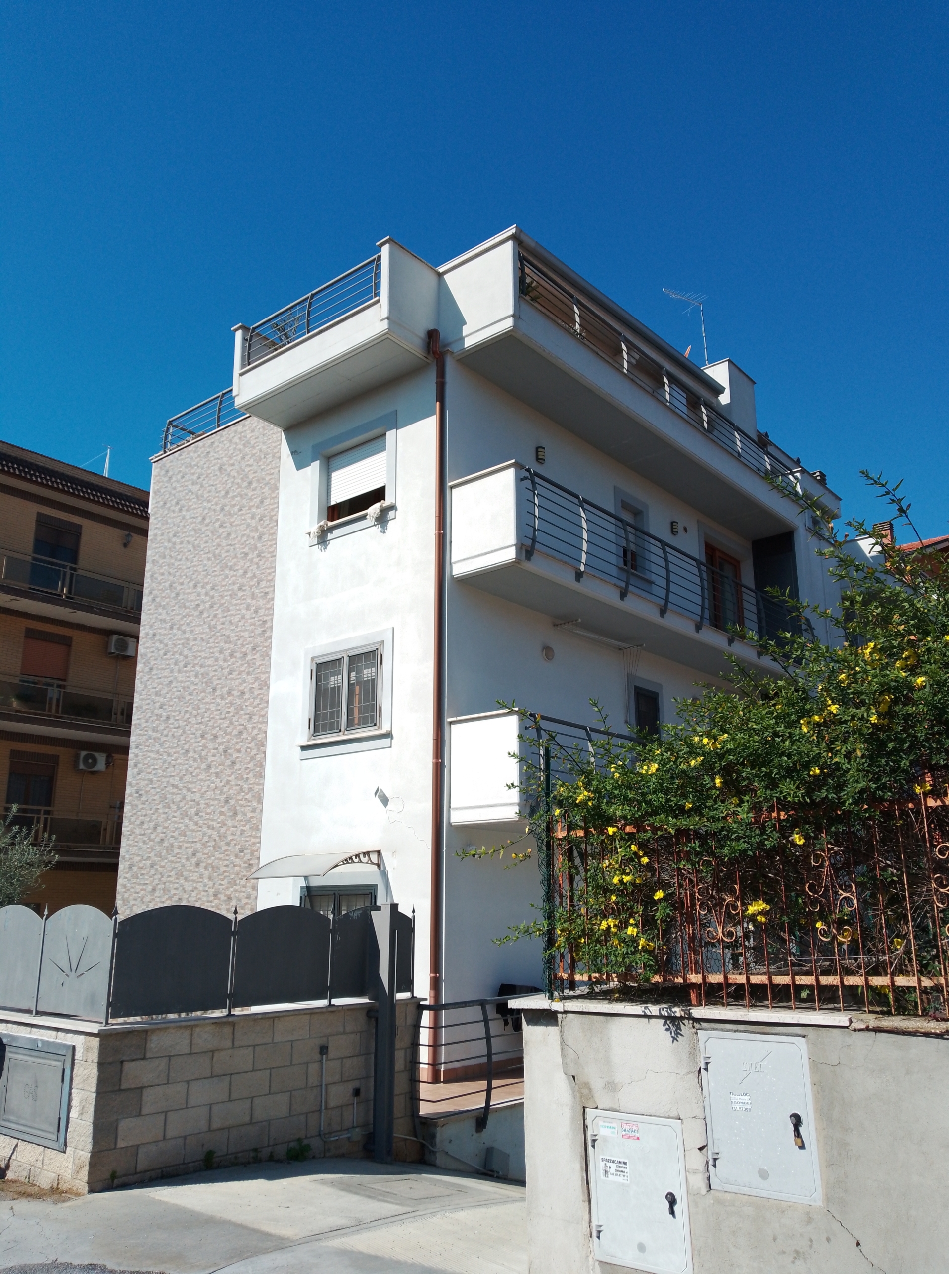 Tipologia Immobile: appartamento Provincia: roma Comune: roma Località: torre gaia - torrenova Indirizzo: Via Cianciana