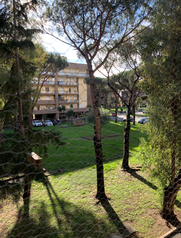 Tipologia Immobile: appartamento Provincia: roma Comune: roma Località: acilia Indirizzo: Via Vincenzo Petra
