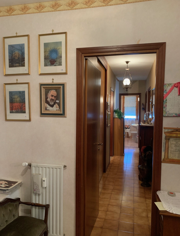Tipologia Immobile: appartamento Provincia: roma Comune: roma Località: acilia Indirizzo: Via Vincenzo Petra