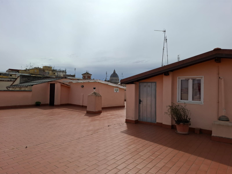 Tipologia Immobile: appartamento Provincia: roma Comune: roma Località: prati Indirizzo: Via Silla
