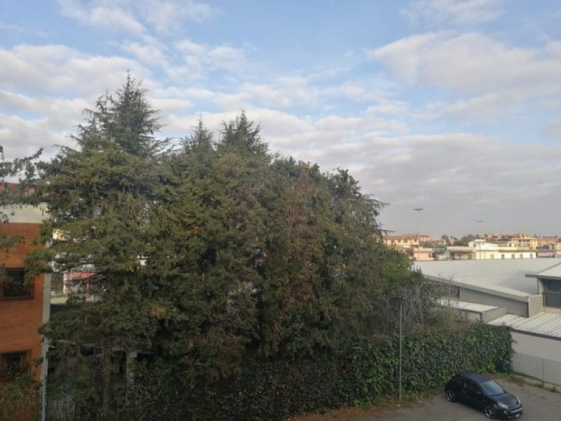 Tipologia Immobile: appartamento Provincia: roma Comune: roma Località: anagnina Indirizzo: Via Giusto Fontanini