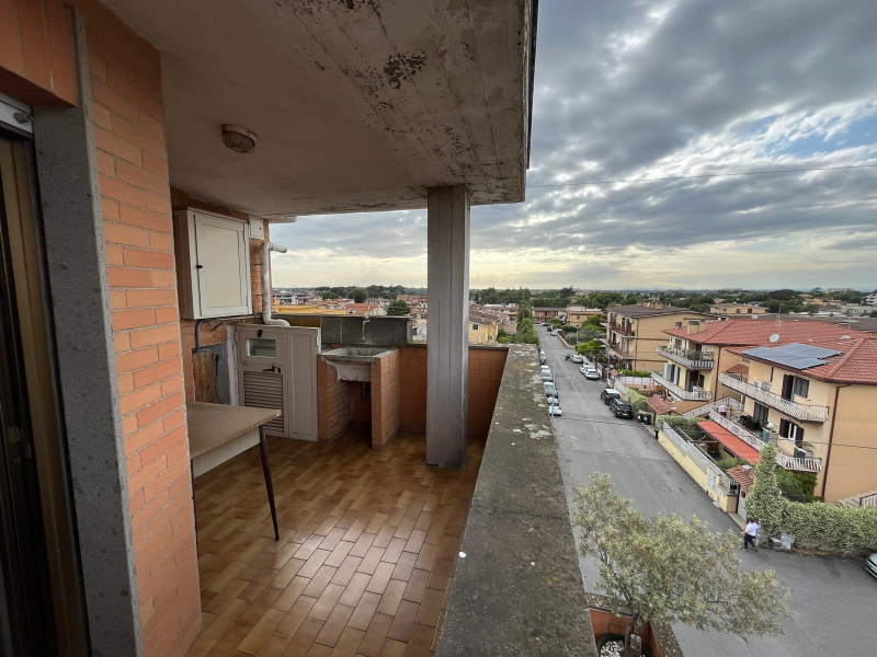 Tipologia Immobile: appartamento Provincia: roma Comune: roma Località: selva candida Indirizzo: Via Mombaruzzo