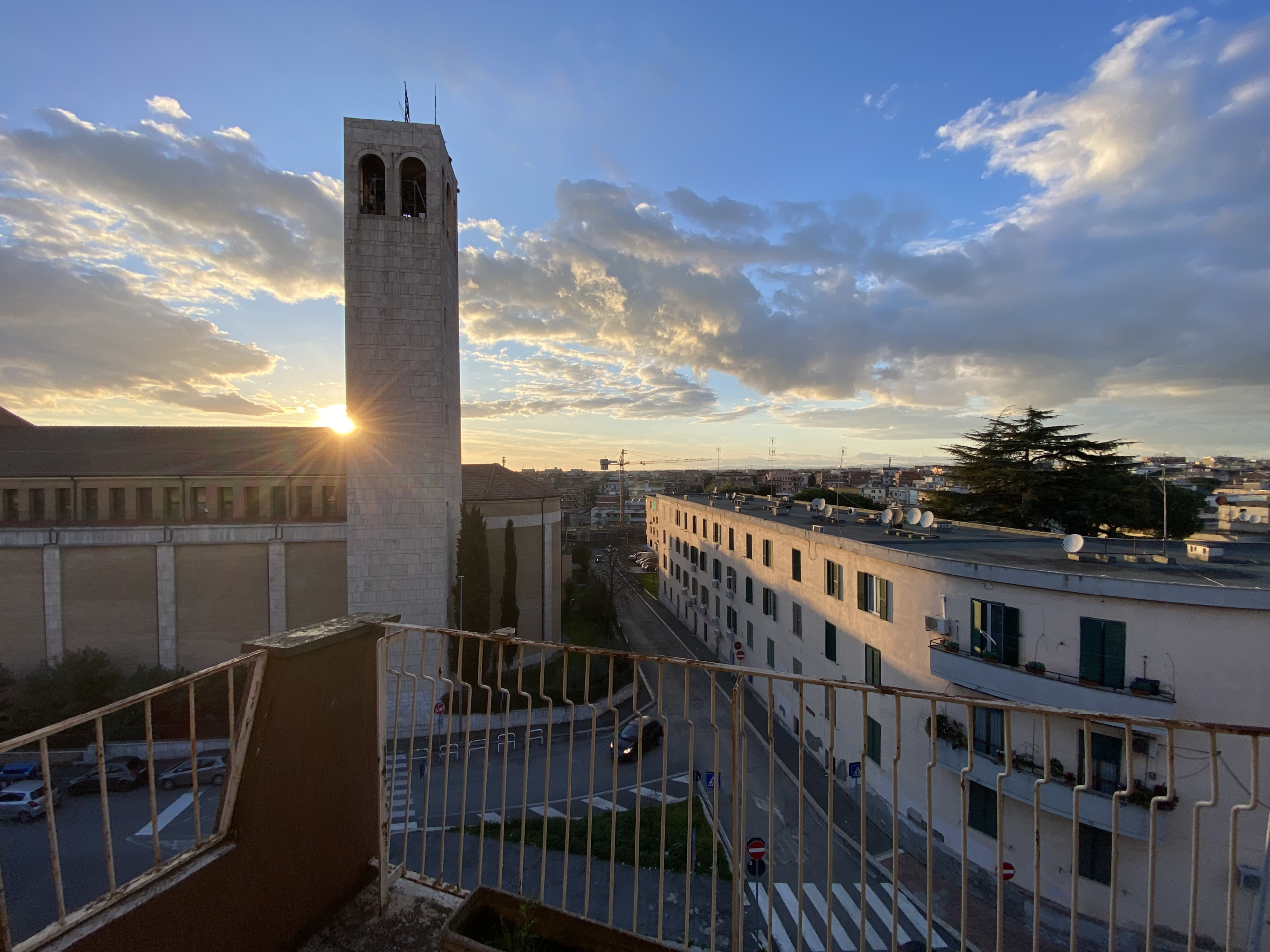 Tipologia Immobile: appartamento Provincia: roma Comune: roma Località: primavalle Indirizzo: Via Domenico Svampa