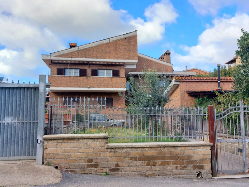 Tipologia Immobile: appartamento Provincia: roma Comune: roma Località: massimina - casal lumbroso Indirizzo: Via Benvenuto Griziotti
