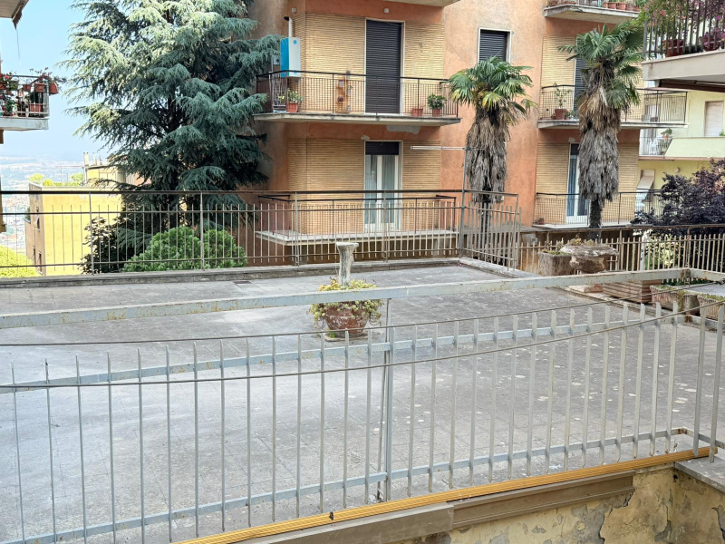 Tipologia Immobile: appartamento Provincia: roma Comune: tivoli Località: tivoli Indirizzo: Via Francesco Bulgarini