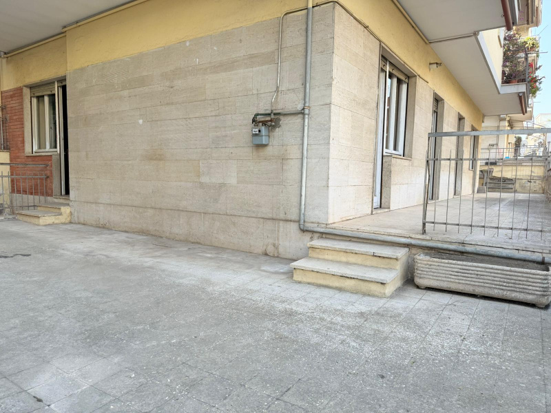 Tipologia Immobile: appartamento Provincia: roma Comune: tivoli Località: tivoli Indirizzo: Via Francesco Bulgarini