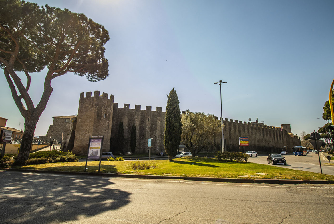 Tipologia Immobile: appartamento Provincia: viterbo Comune: viterbo Località: san pellegrino Indirizzo: Piazzale Antonio Gramsci
