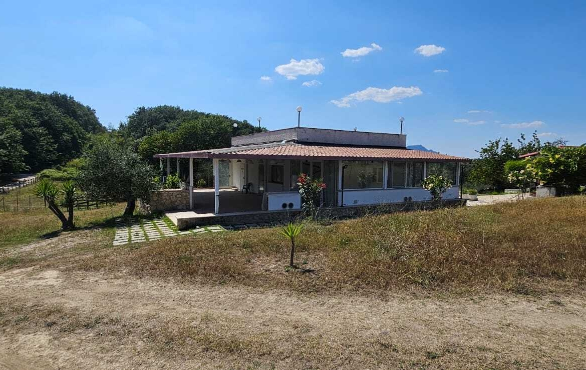 Tipologia Immobile: rustico/casale Provincia: roma Comune: civitella san paolo Località:  Indirizzo: Località Montinallo