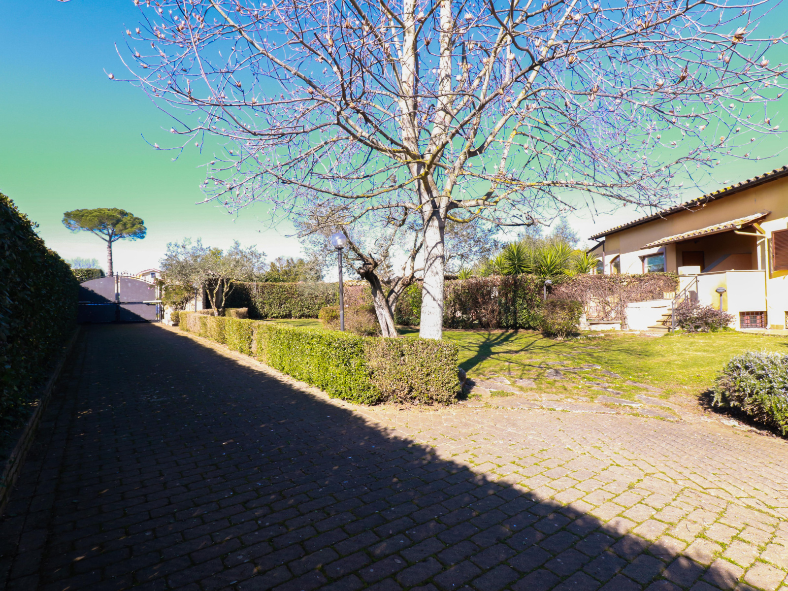 Tipologia Immobile: villa / indipendente / semi indipendente Provincia: roma Comune: bracciano Località: vigna di valle Indirizzo: Via San Celso