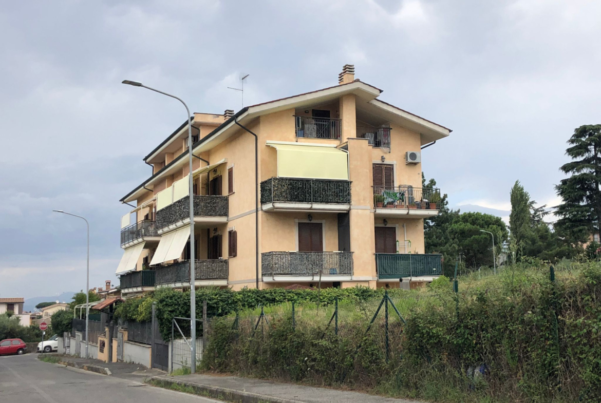 Tipologia Immobile: appartamento Provincia: roma Comune: mentana Località: mentana Indirizzo: Via Oglio