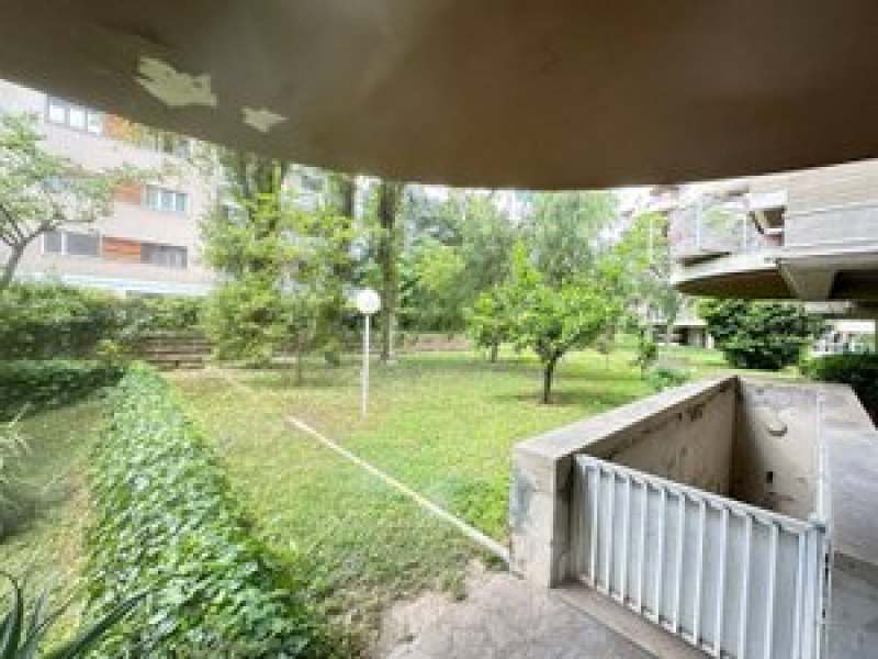 Tipologia Immobile: appartamento Provincia: roma Comune: roma Località: valcannuta Indirizzo: Via Rivarone