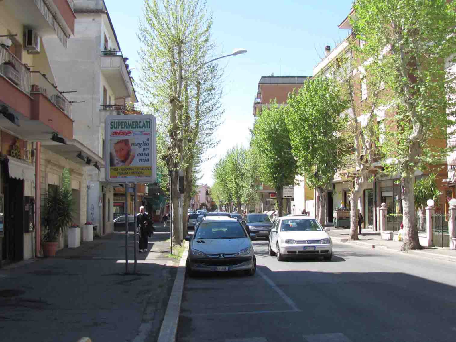 Tipologia Immobile: garage / autorimessa Provincia: roma Comune: guidonia montecelio Località: guidonia Indirizzo: Via Antonio Locatelli