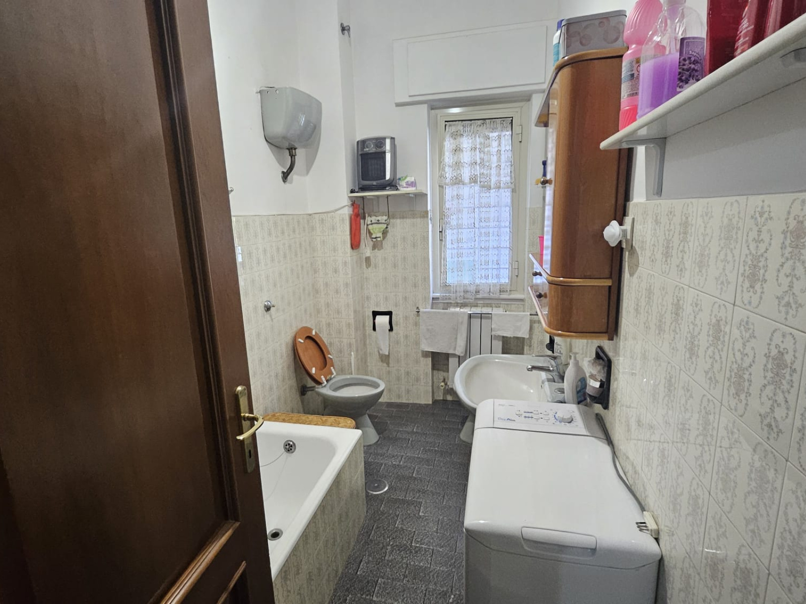 Tipologia Immobile: appartamento Provincia: roma Comune: roma Località: centocelle Indirizzo: Via delle Betulle